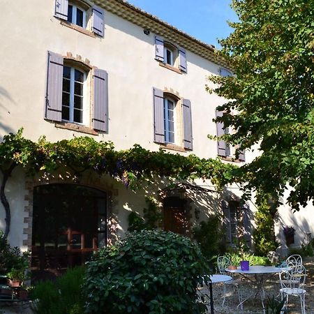 Chambres D Hotes De Charme Dans Mas La Souvine Du 17Eme, Chambres Climatisees Bedarrides Екстер'єр фото