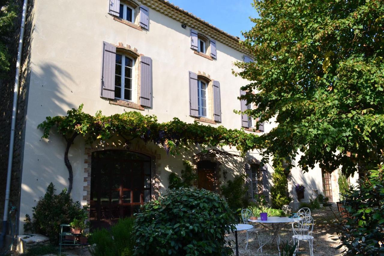 Chambres D Hotes De Charme Dans Mas La Souvine Du 17Eme, Chambres Climatisees Bedarrides Екстер'єр фото